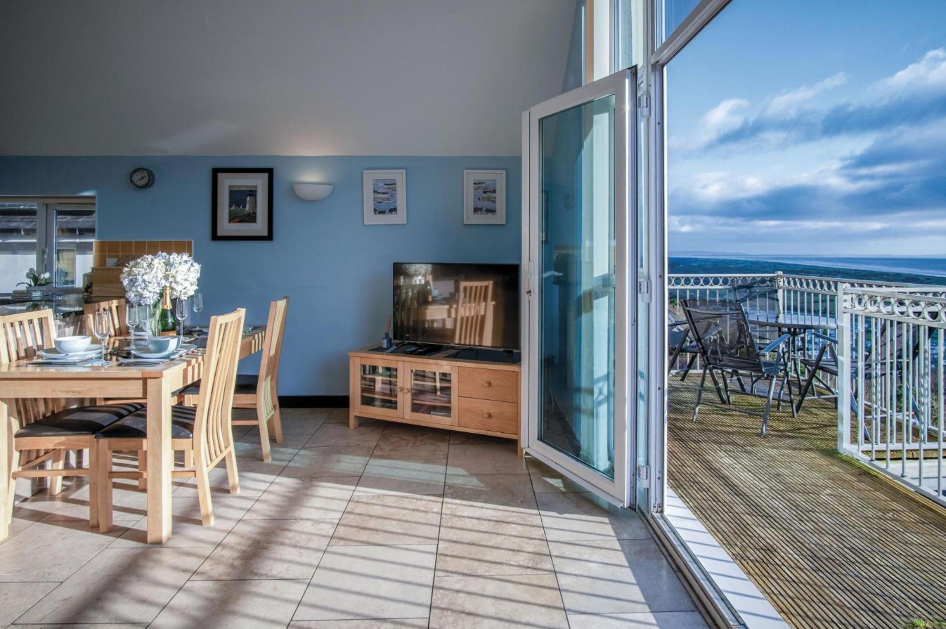 Ewyn Y Don - 2 Bedroom Apartment - Pendine Exterior foto